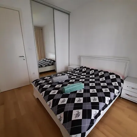 Apartment Igx *